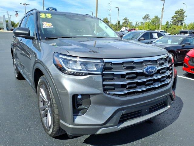 2025 Ford Explorer - $37,300