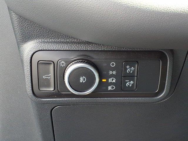 2025 Ford Explorer - $37,300