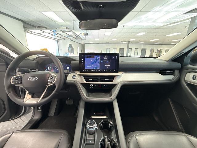 2025 Ford Explorer - $38,300