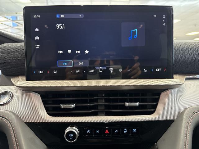 2025 Ford Explorer - $38,300