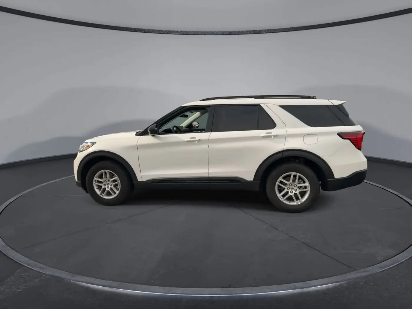 2026 Ford Explorer - $37,499