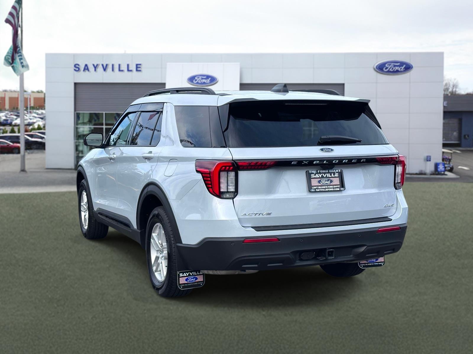 2026 Ford Explorer - $39,489
