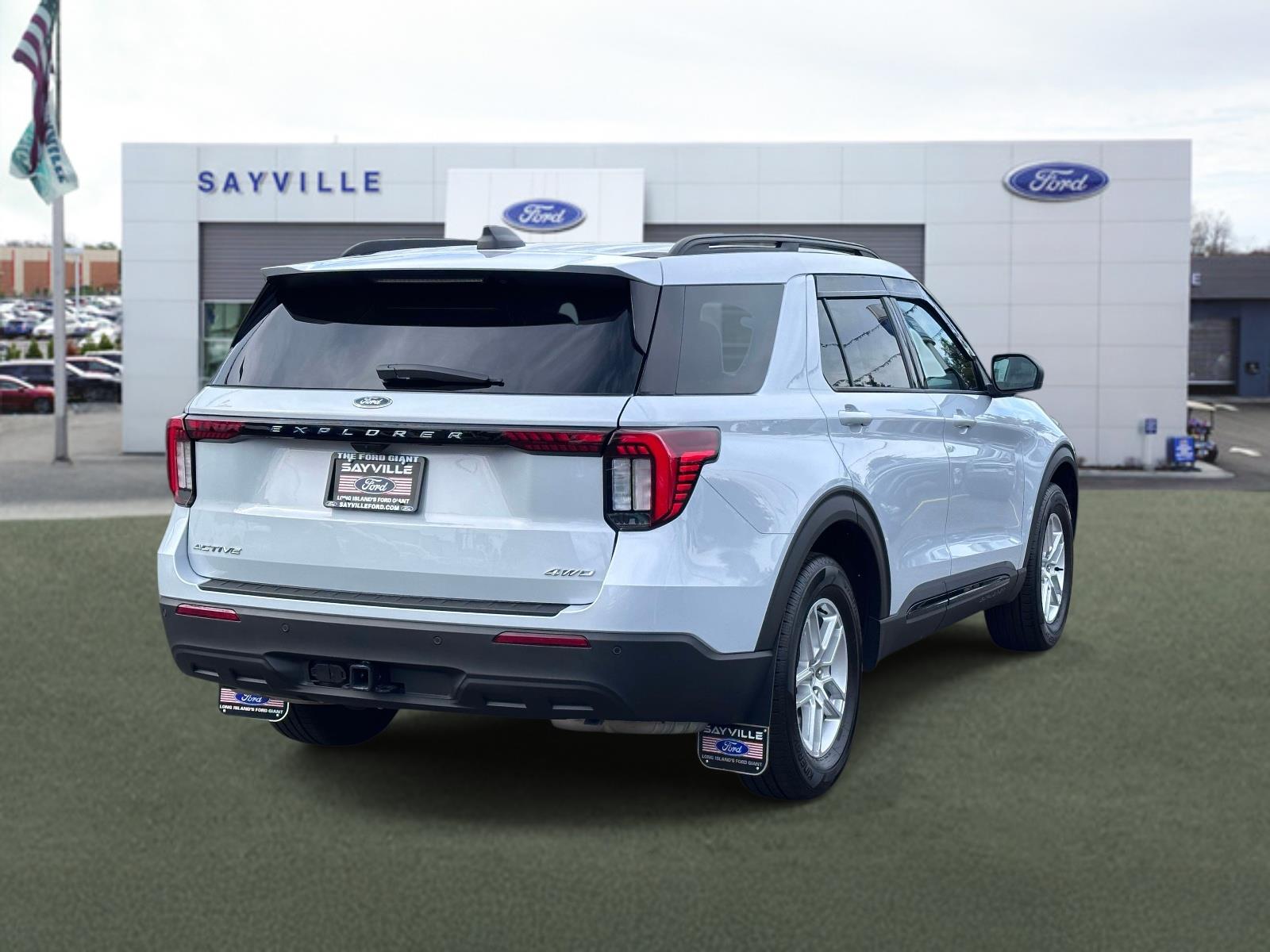 2026 Ford Explorer - $39,489