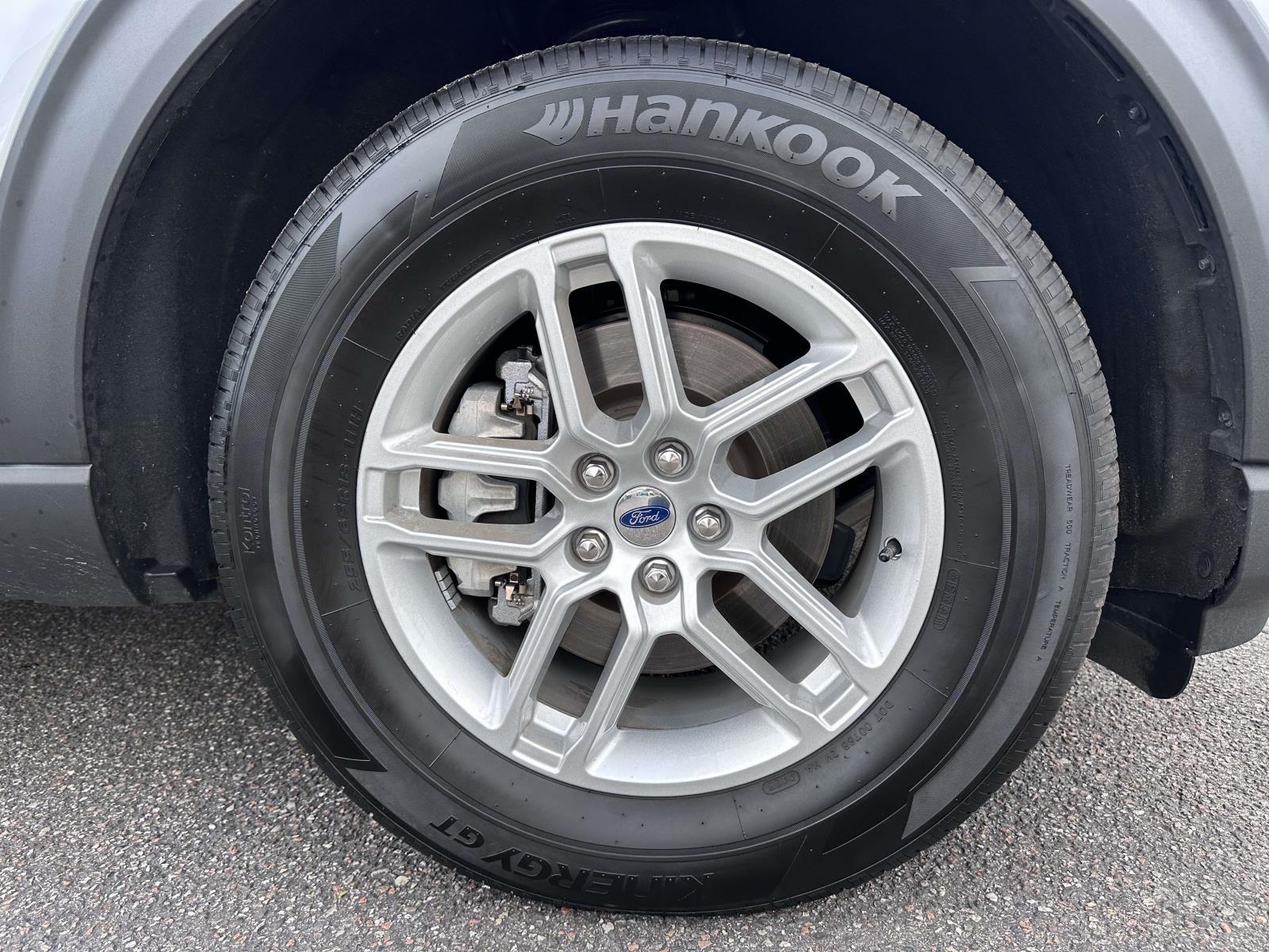 2026 Ford Explorer - $39,489