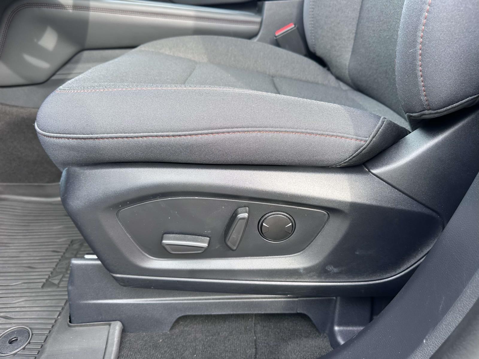 2026 Ford Explorer - $39,489