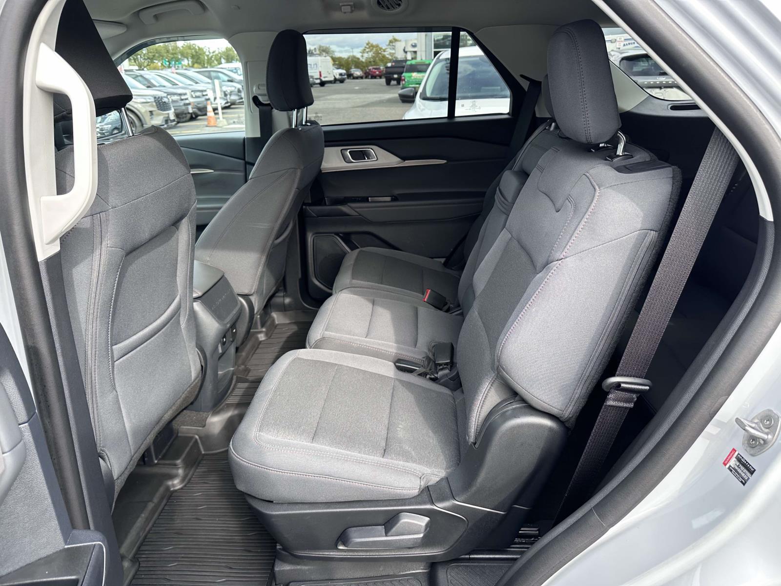 2026 Ford Explorer - $39,489