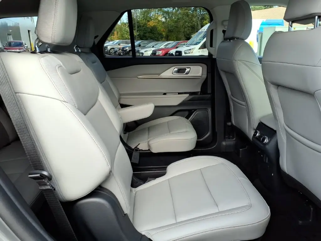 2026 Ford Explorer - $42,750