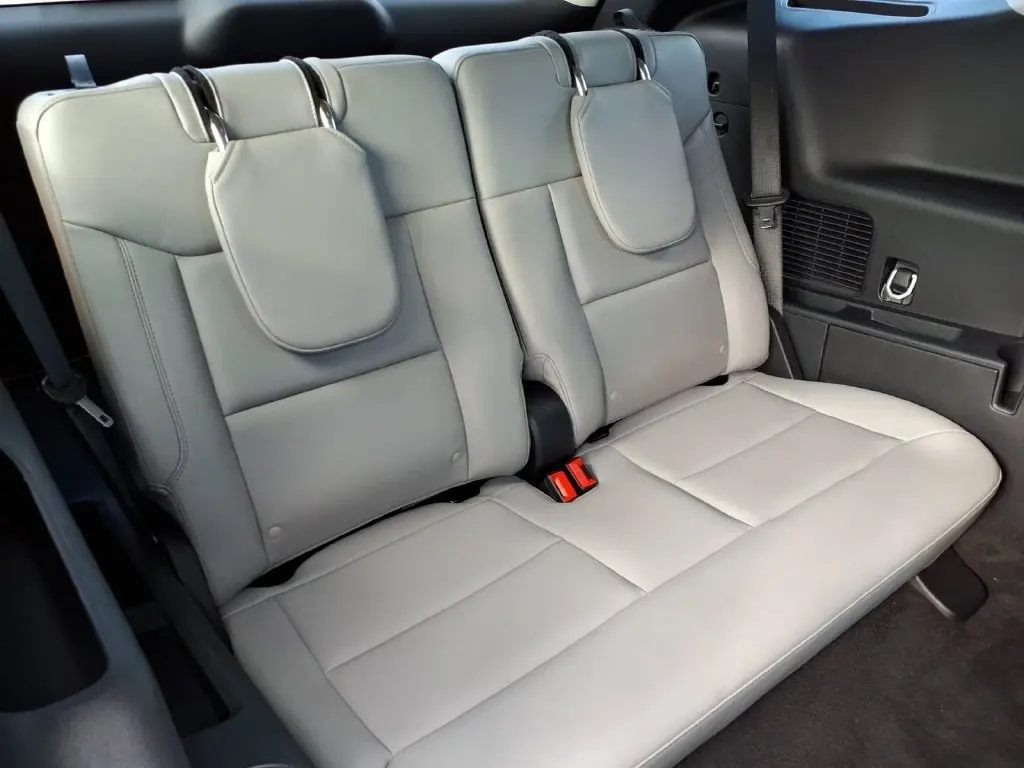 2026 Ford Explorer - $42,750
