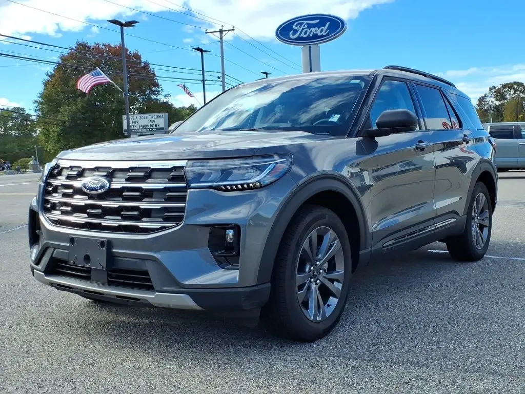 2026 Ford Explorer - $42,750