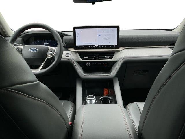 2026 Ford Explorer - $40,986
