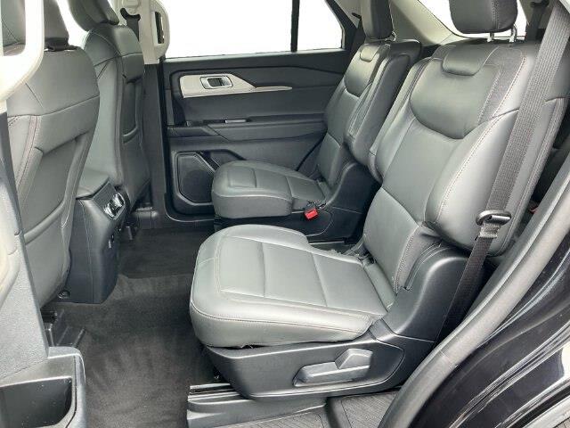 2026 Ford Explorer - $40,986