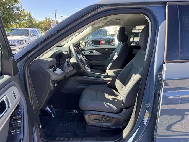 2026 Ford Explorer - $39,900