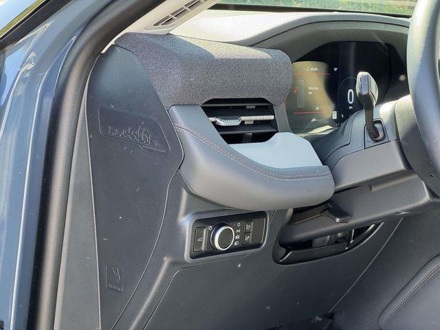 2026 Ford Explorer - $39,900