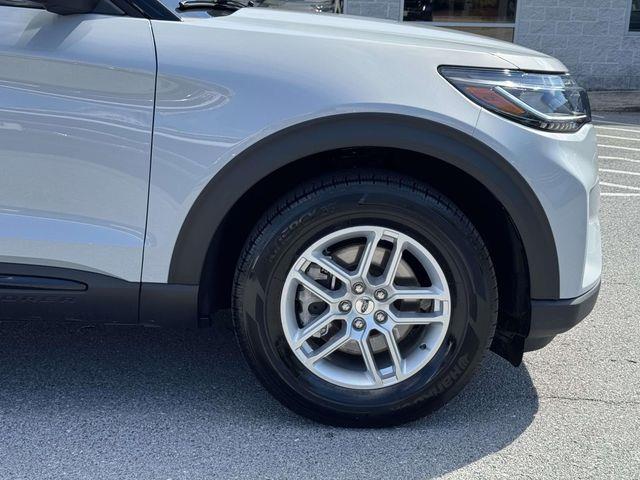 2026 Ford Explorer - $37,650