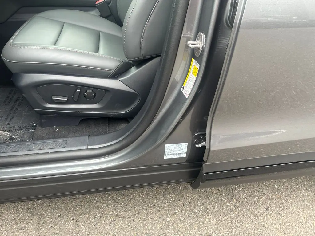 2026 Ford Explorer - $43,186