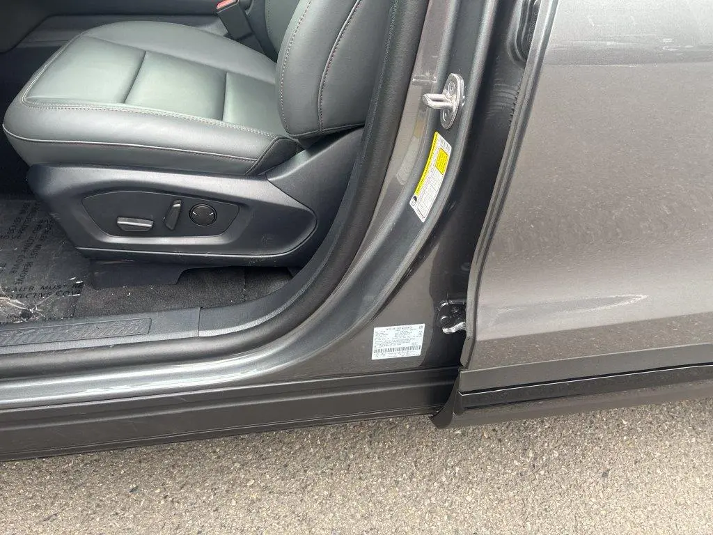 2026 Ford Explorer - $42,986