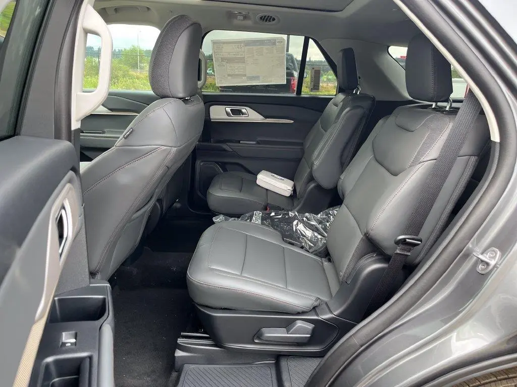 2026 Ford Explorer - $42,986