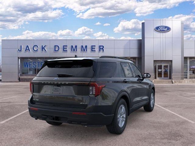 2026 Ford Explorer - $41,872