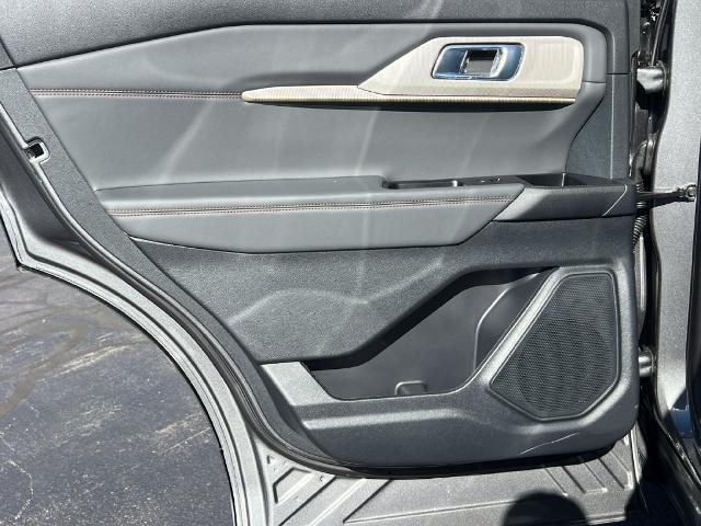 2027 Ford Explorer - $46,909
