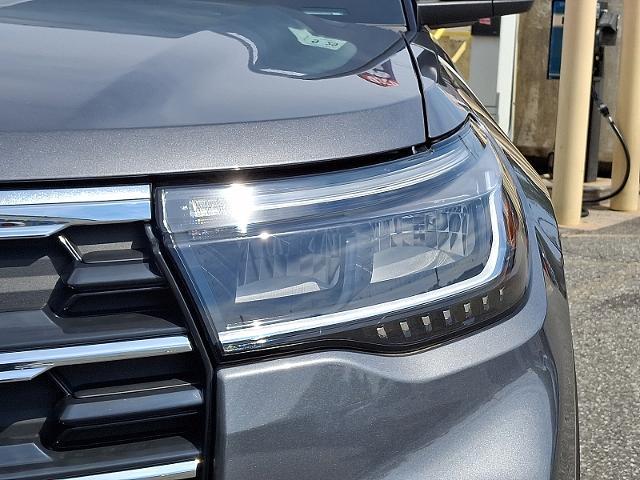 2025 Ford Explorer - $39,546