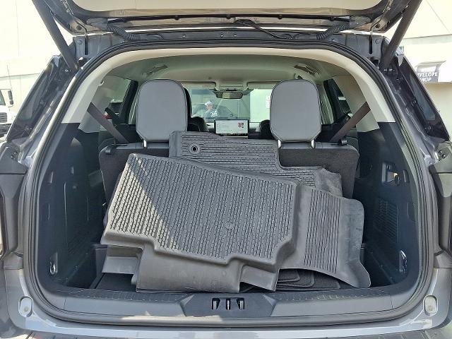 2025 Ford Explorer - $39,546