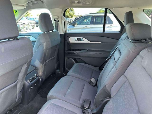 2025 Ford Explorer - $32,998