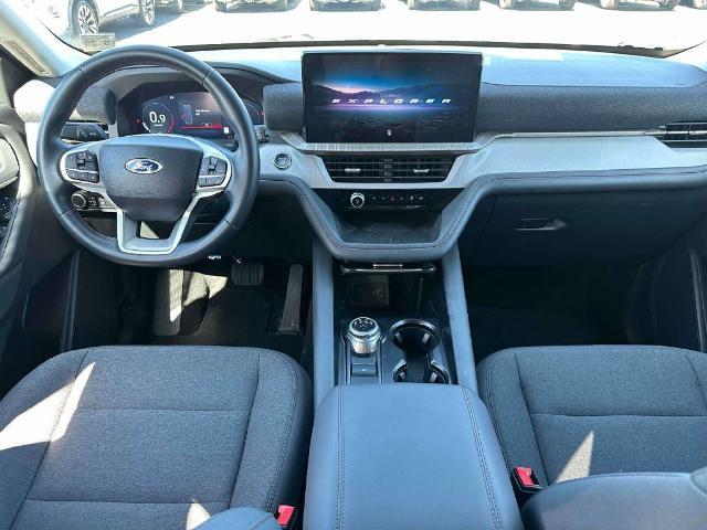 2025 Ford Explorer - $32,998