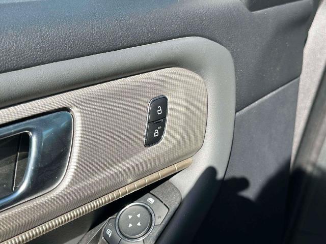 2025 Ford Explorer - $32,998