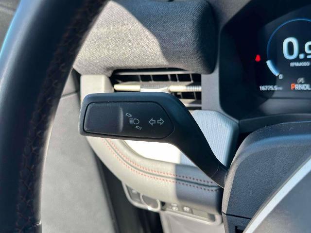 2025 Ford Explorer - $32,998