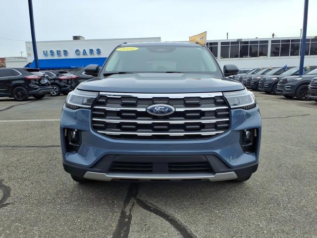 2025 Ford Explorer - $37,980