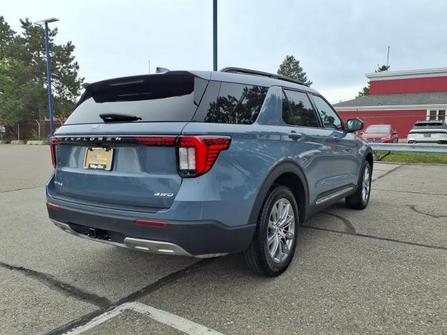 2025 Ford Explorer - $37,980