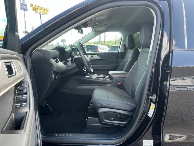2025 Ford Explorer - $38,875