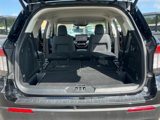 2025 Ford Explorer - $38,875