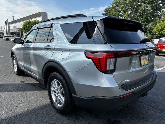 2025 Ford Explorer - $37,900
