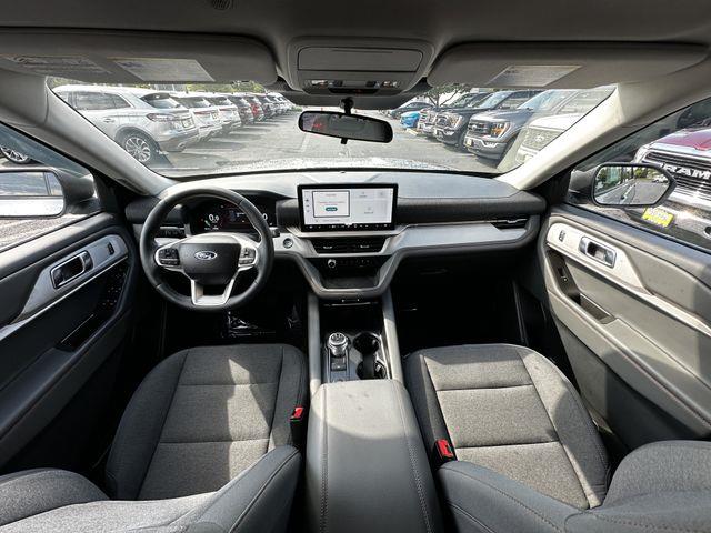 2025 Ford Explorer - $37,900