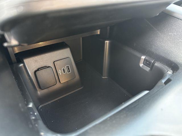 2025 Ford Explorer - $37,900
