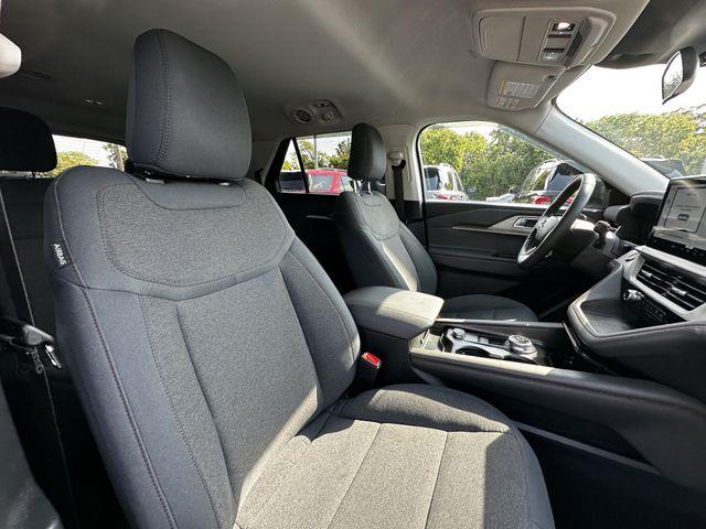 2025 Ford Explorer - $37,900