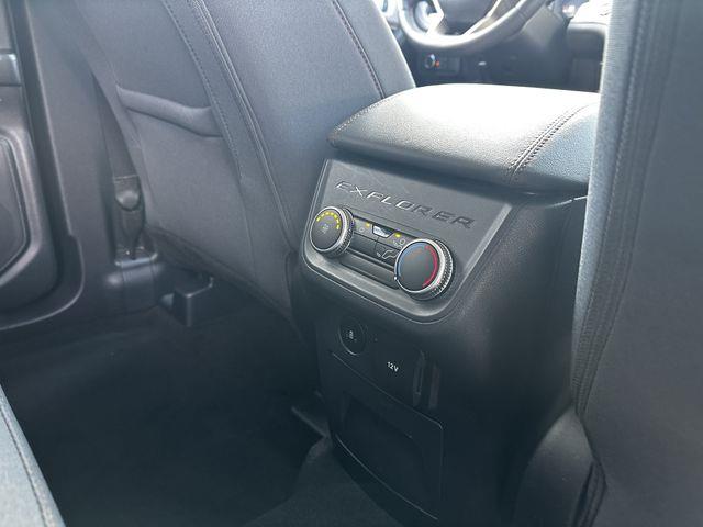 2025 Ford Explorer - $37,900