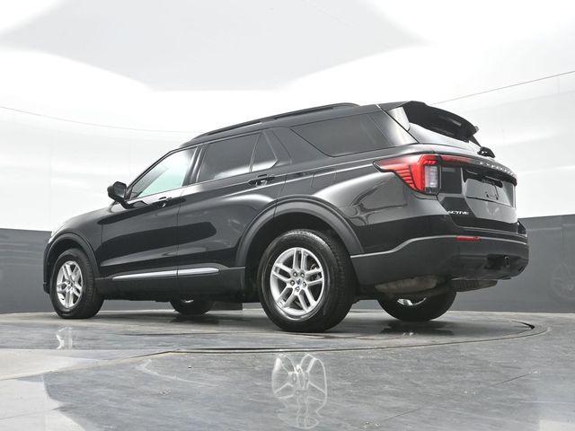 2025 Ford Explorer - $35,475