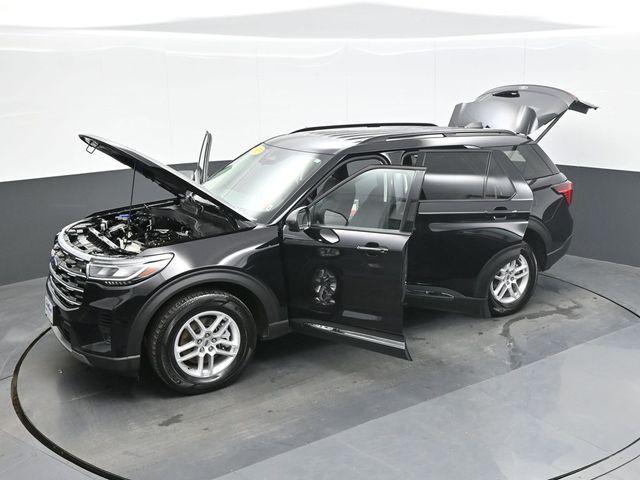 2025 Ford Explorer - $35,475