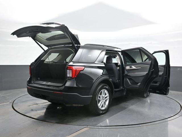 2025 Ford Explorer - $35,475