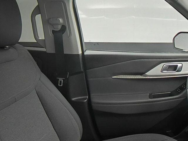 2025 Ford Explorer - $35,475
