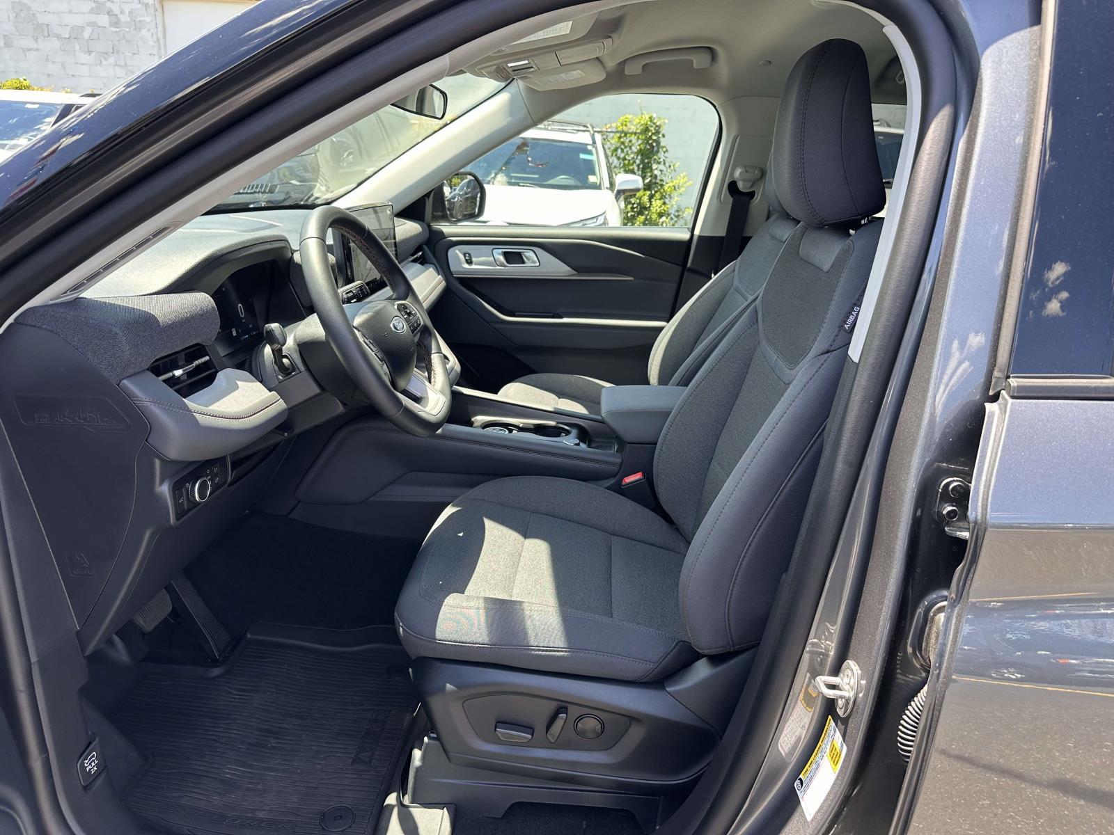 2026 Ford Explorer - $36,989
