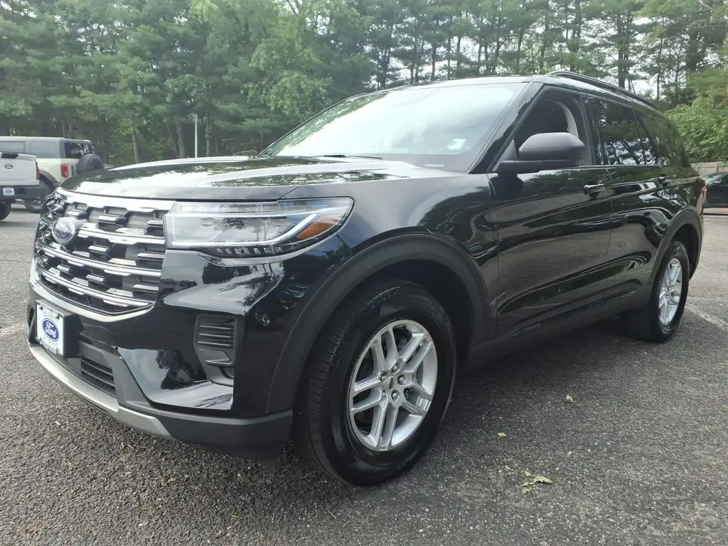 2026 Ford Explorer - $38,400