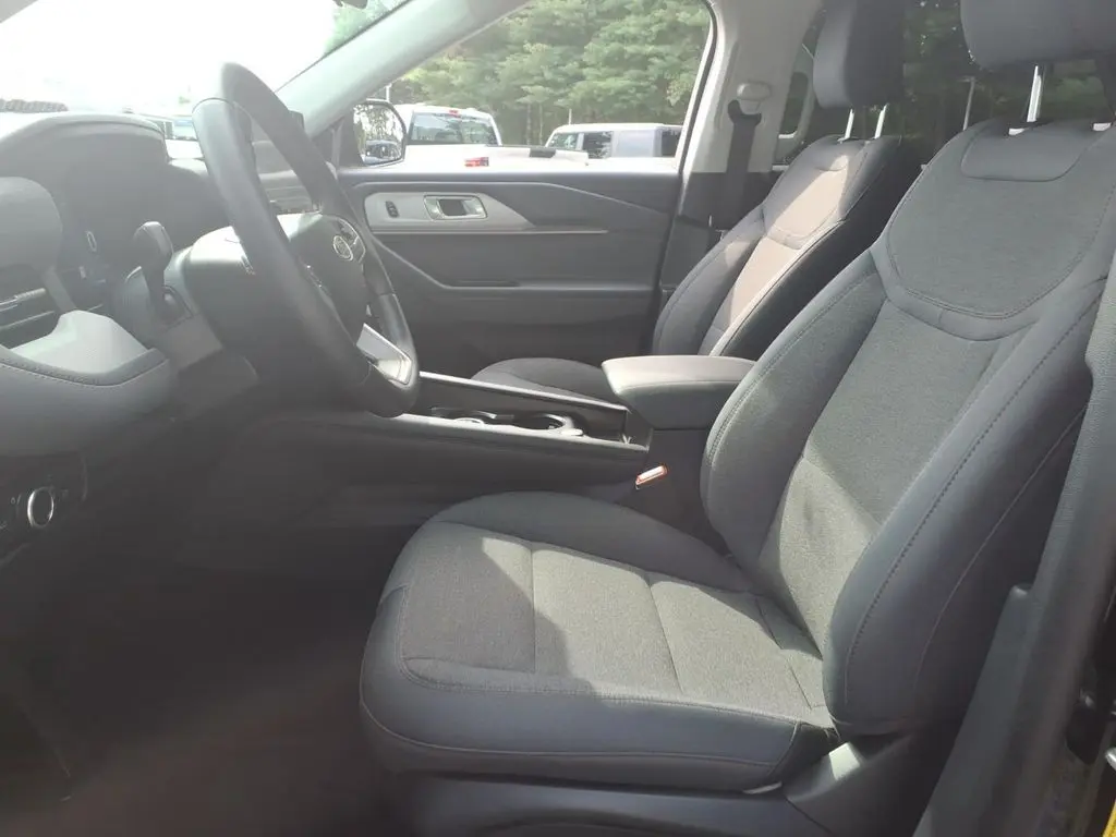 2026 Ford Explorer - $38,400