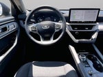 2025 Explorer Thumbnail 5