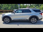 2025 Explorer Thumbnail 4