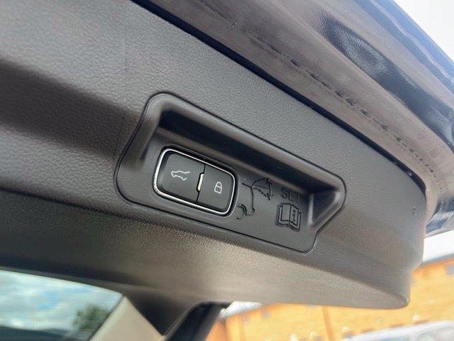 2025 Ford Explorer - $36,954