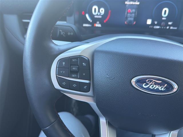 2025 Ford Explorer