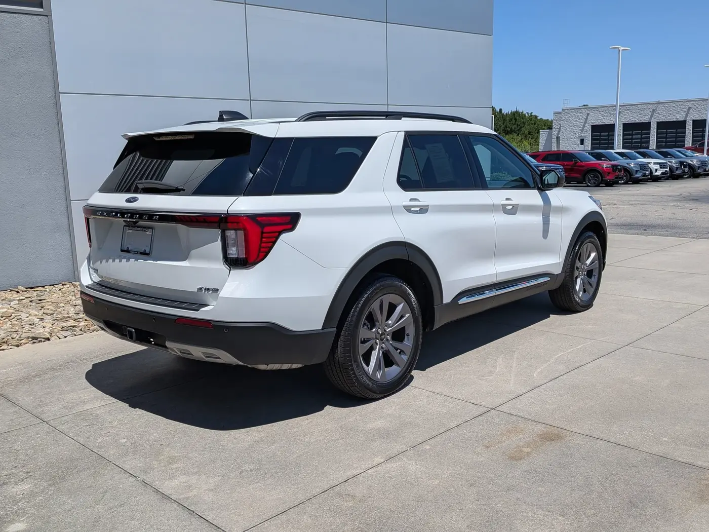 2025 Ford Explorer - $39,997